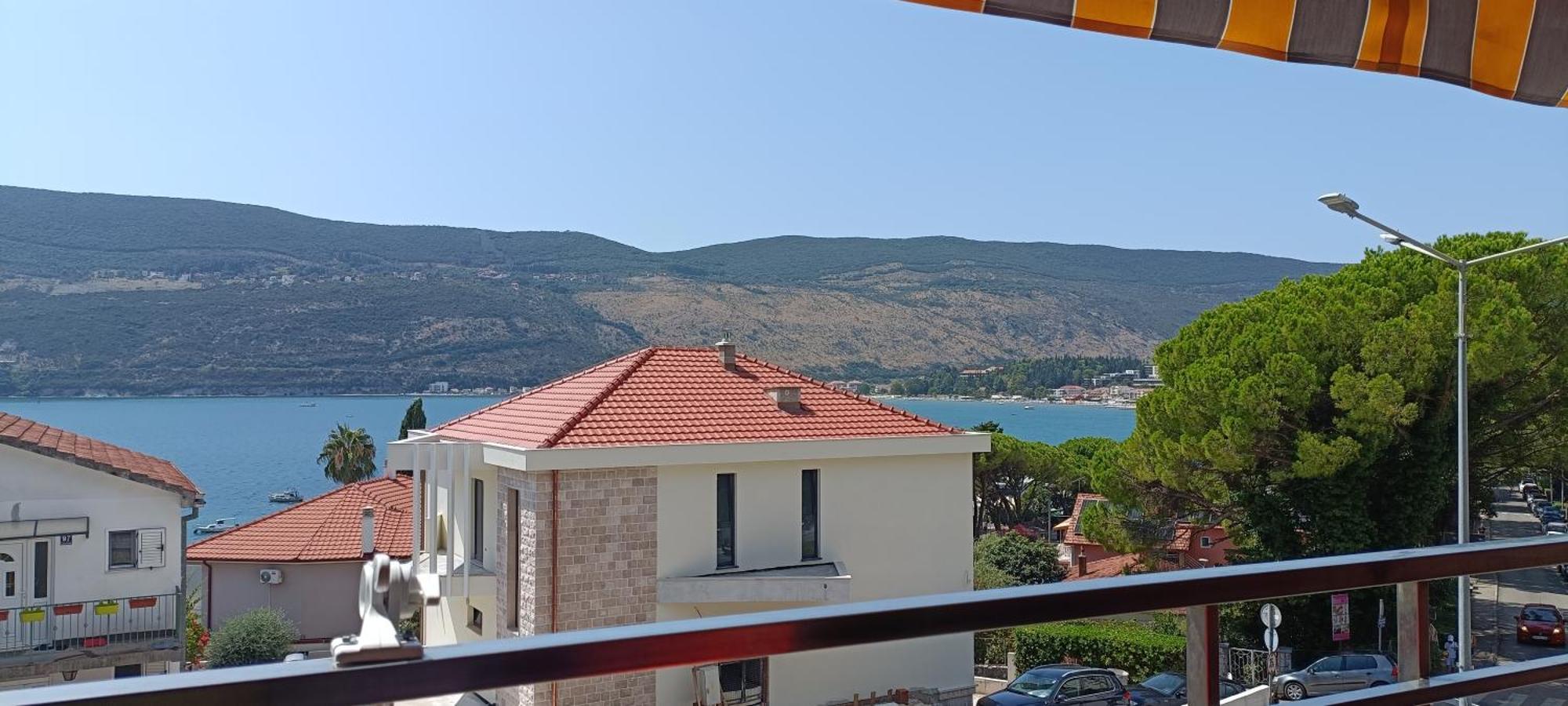 Appartement Carpe diem vue mer Herceg Novi Exterior foto